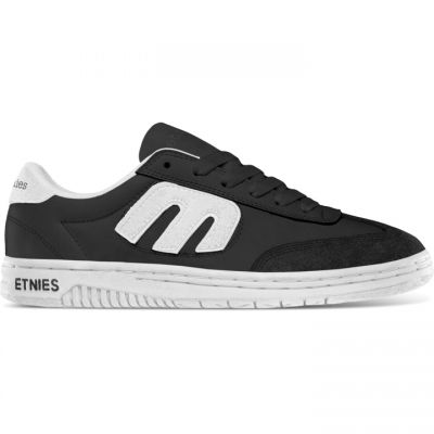 Etnies Locut