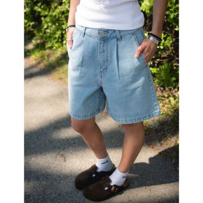 Obey Wms Eli II Denim Pleated Short