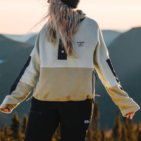 Notice the Reckless Taiga Fleece 