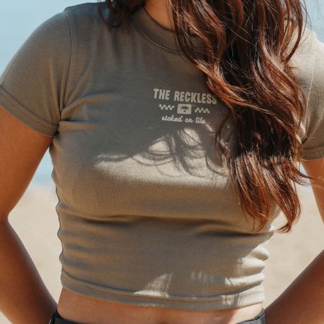 Notice The Reckless Clay Fitted Tee