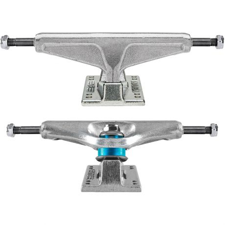 Venture V8 Team Edition Polished Trucks - 5.6"